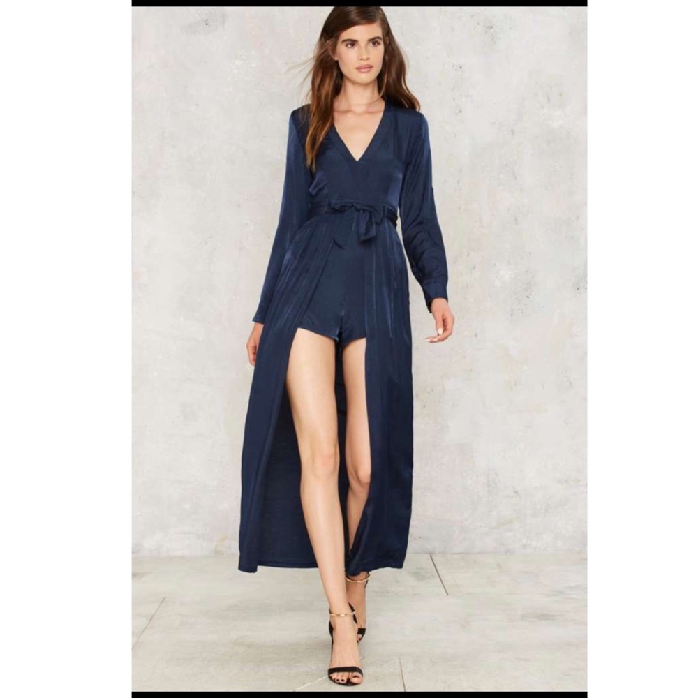 NASTY GAL SHORT ROMPER